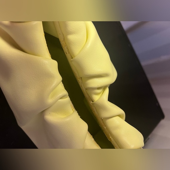 BOBORE - Picture 5 of 6